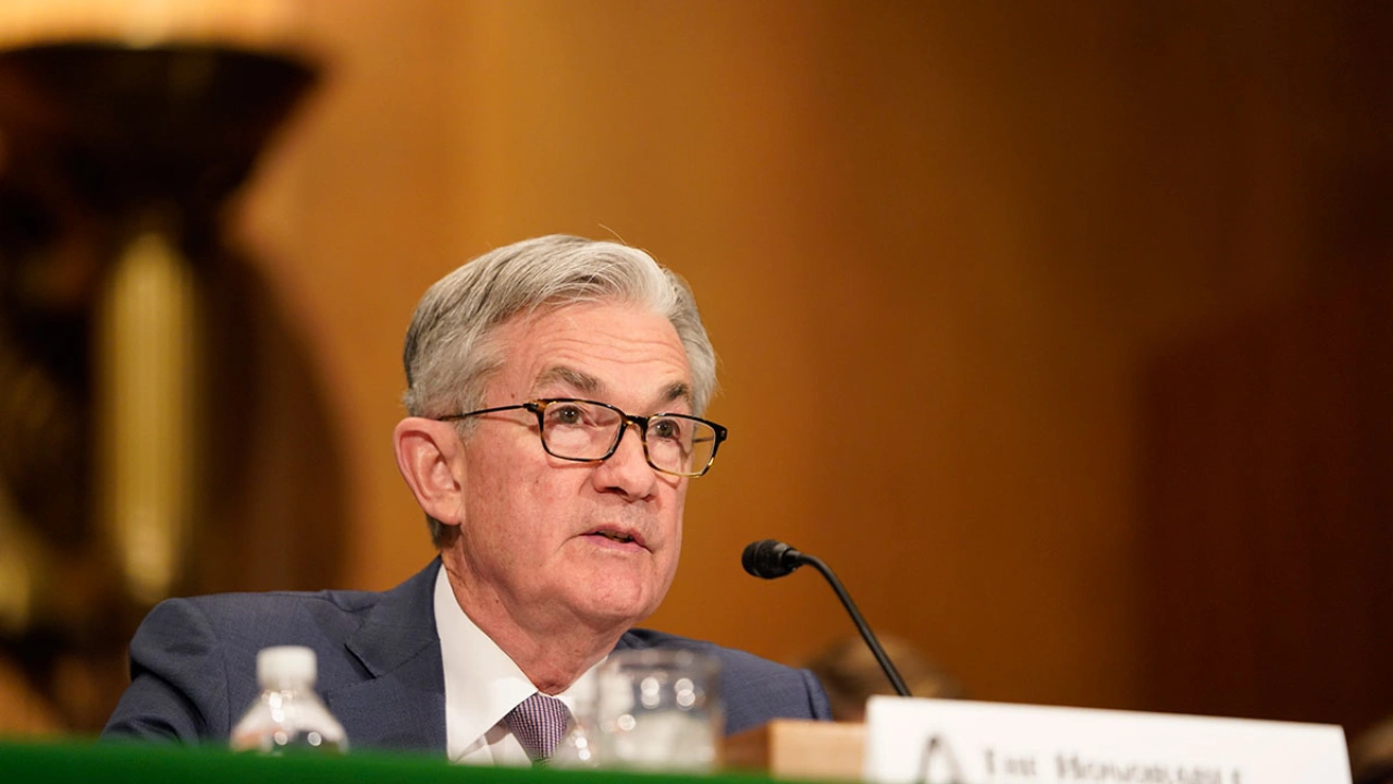 Fed Chair Powell openly refutes colleagues, rules out possibility of imminent rate cut
